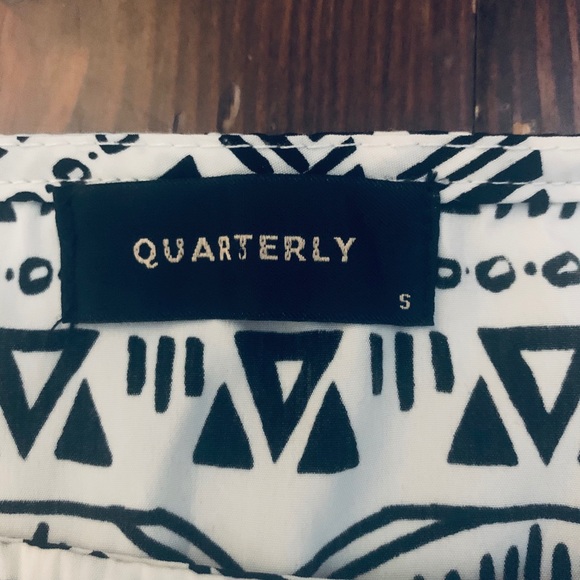 Quarterly Aztec dress - Picture 4 of 5